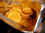 Nielegalne chipsy w jednej ze szczecińskich szkół